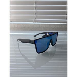 TRUE RELIGION Sunglasses Blue Mirror Shield Blk Frames BRAND-NEW w/tags